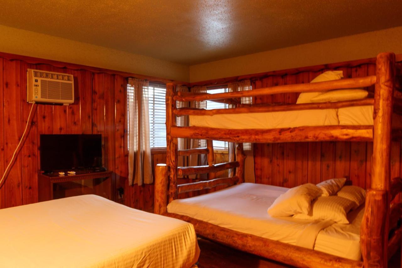 The Kern Lodge Kernville Extérieur photo
